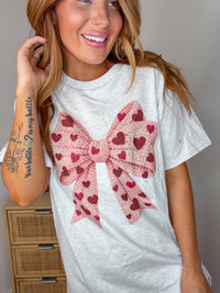 Yarn Chunky Bow Graphic Top