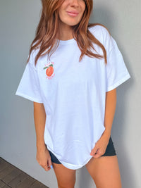 Life Is Peachy Graphic Top