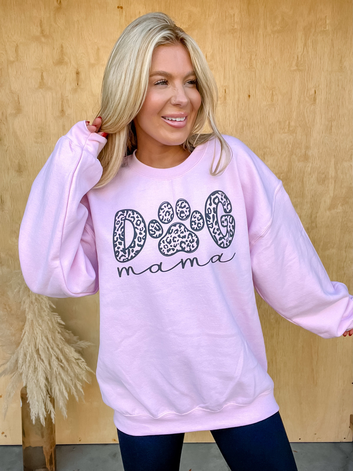 Dog Mama Pullover