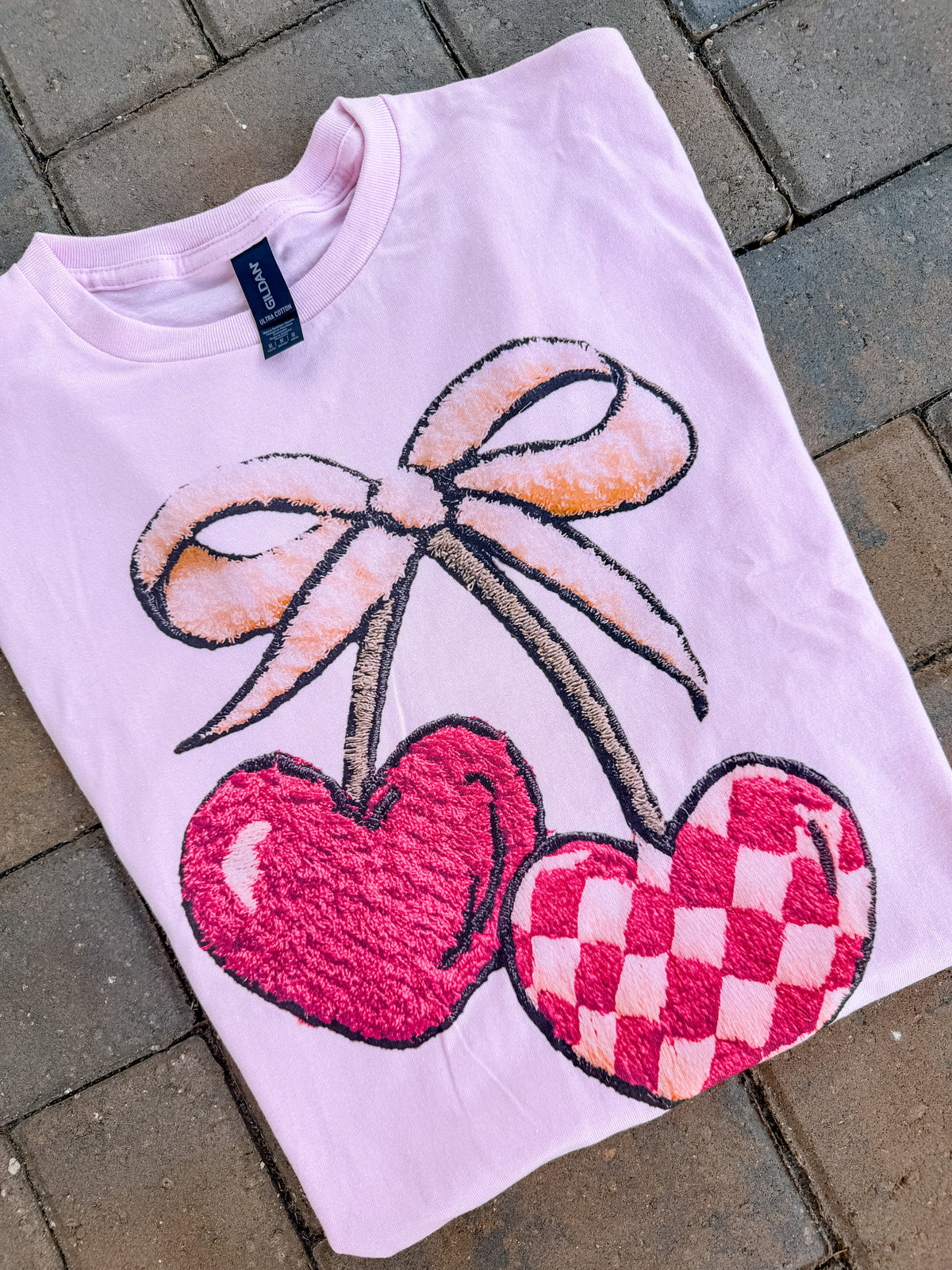 YOUTH Retro Yarn Cherry Graphic Tee