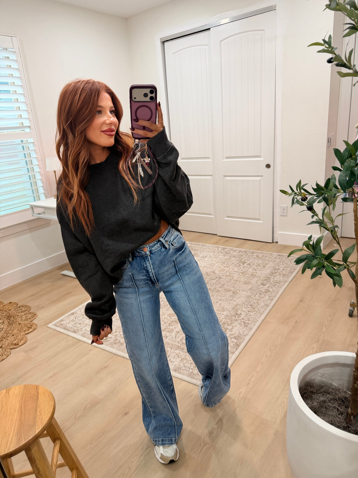 Flirty Beginnings Wide Leg Seam Detail Jean