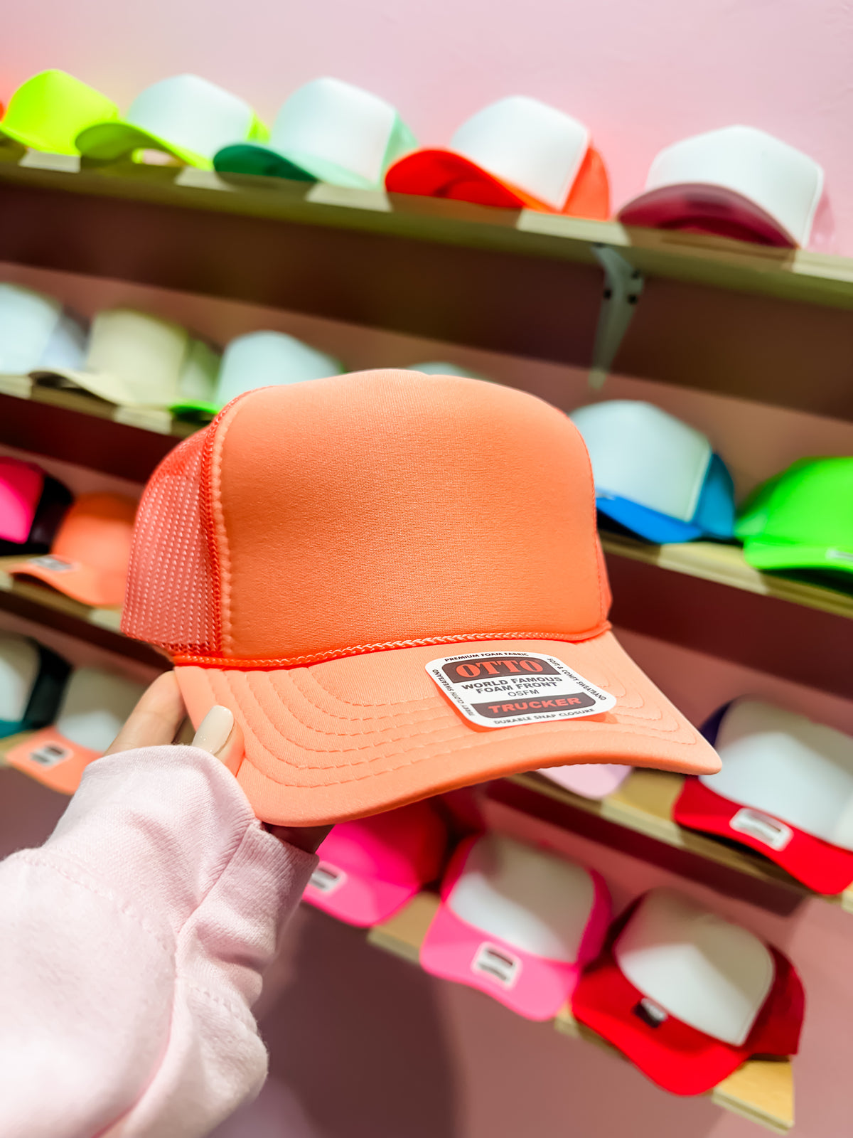 BUILD YOUR TRUCKER HAT!