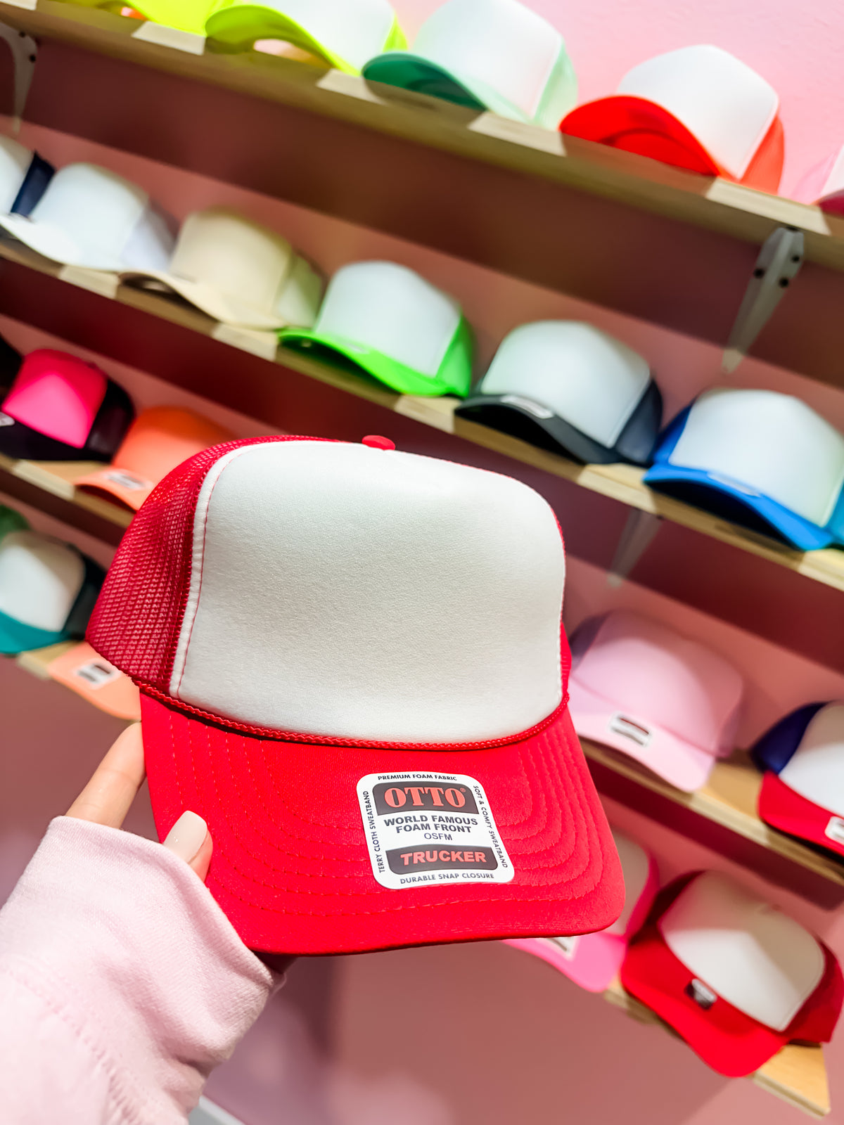 BUILD YOUR TRUCKER HAT!