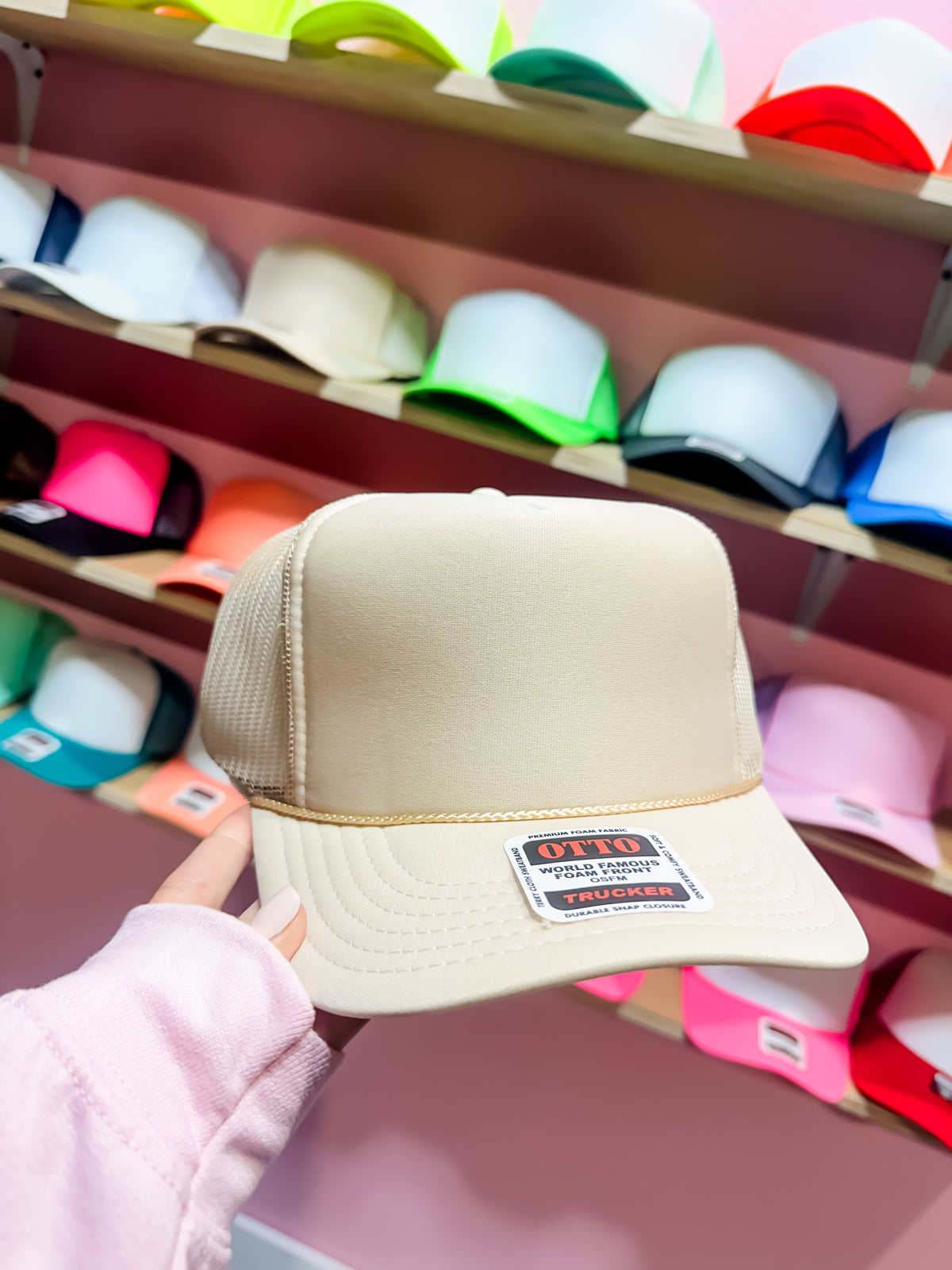 BUILD YOUR TRUCKER HAT!