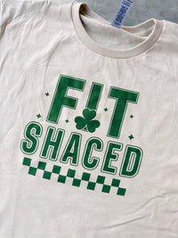 Fit Shaced Graphic Top