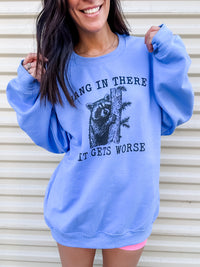 Hang In There Graphic Pullover