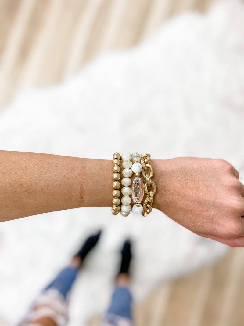White Faceted Bead And Metal Chain Bracelet Set