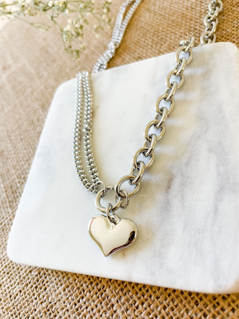Lovely Me Silver Heart Charm Link Necklace