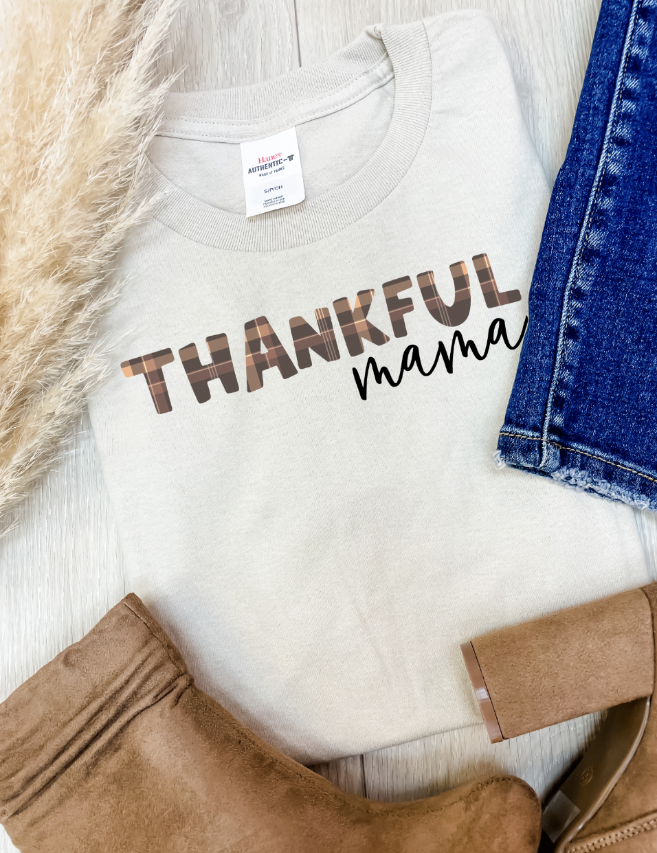 Thankful Mama Graphic Tee