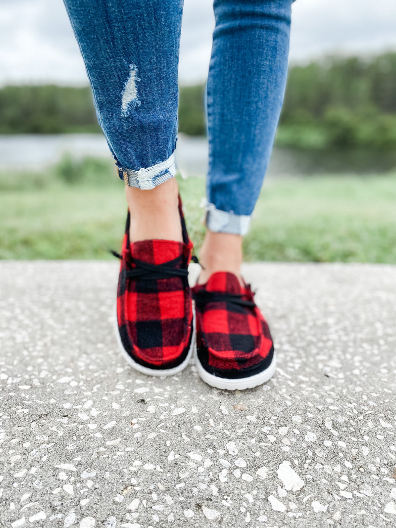 Red And Black Laced Checkered Slip On Shoe